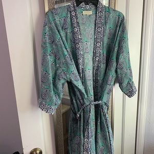 World Market Robe